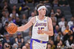 火箭vs凯尔特人直播在线观看-一竞技娱乐