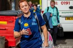 赛地聚焦——法国杯国际比赛日热度飙升，夏洛特黄蜂主帅复盘，媒体盛赞，团队化学反应显著的简单介绍-一竞技娱乐